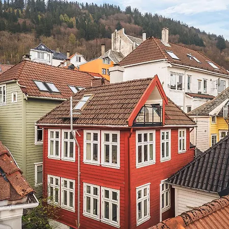Dinbnb Homes I 200m To Bryggen I Make Memories With Friends And Family! * Bergen