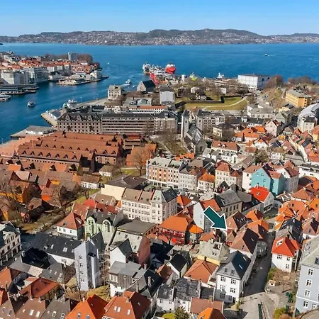 Casa de Férias Dinbnb Homes I 200m To Bryggen I Make Memories With Friends And Family! *