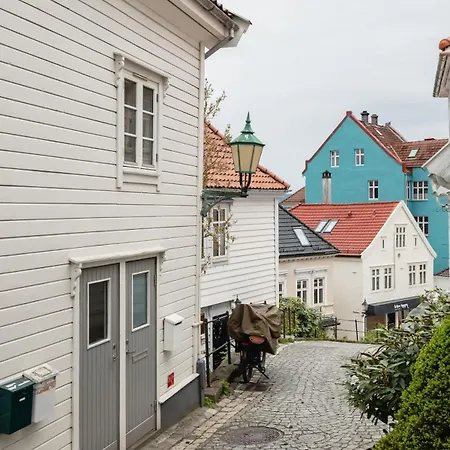 Dinbnb Homes I 200m To Bryggen I Make Memories With Friends And Family! Casa vacanze